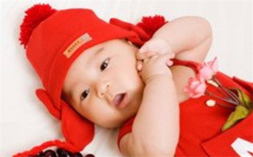 武姓男宝起名指南：独特新颖名字大全(371个)