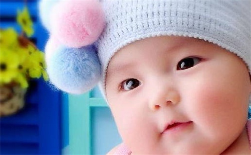 吕姓2025/04/17出生女宝宝起名全攻略：名字推荐与禁忌字分析